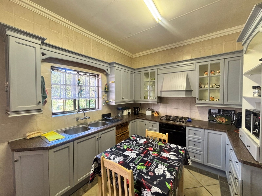 3 Bedroom Property for Sale in Flimieda North West